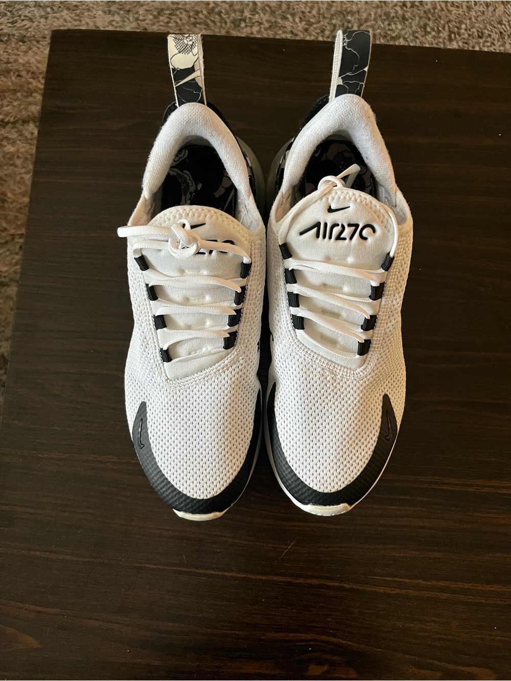 Nike Air270 Women’s White and Black Athletic Sneakers